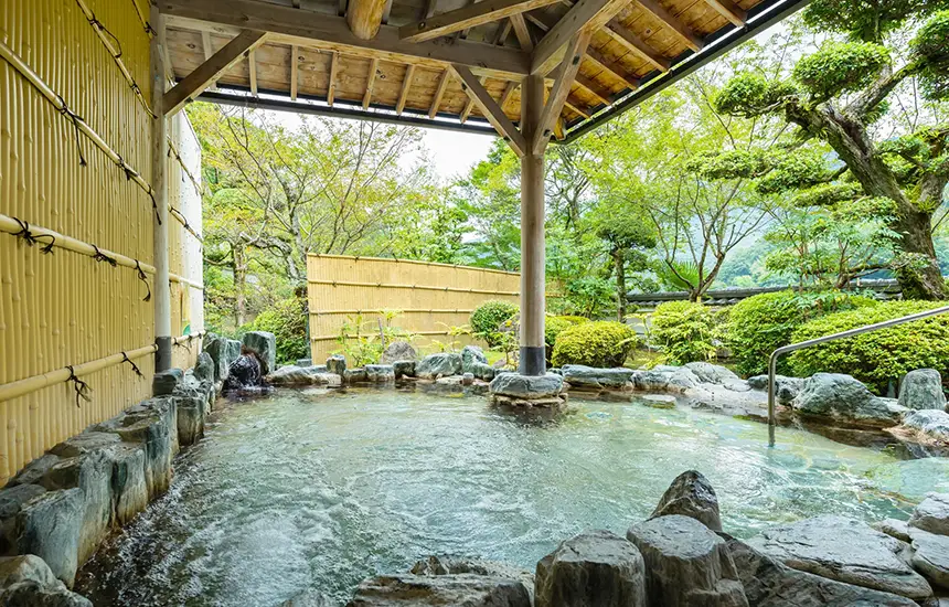 Scenic Summer Unsen or Traditional Cooling Items