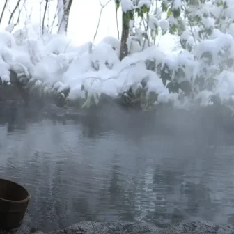 A snowy open-air bath in Japan.