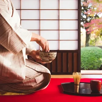 A tea ceremony experience in a tea room